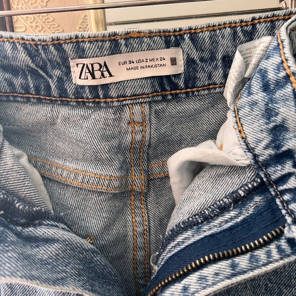ZARA high waisted mom jean - Picture 4 of 5